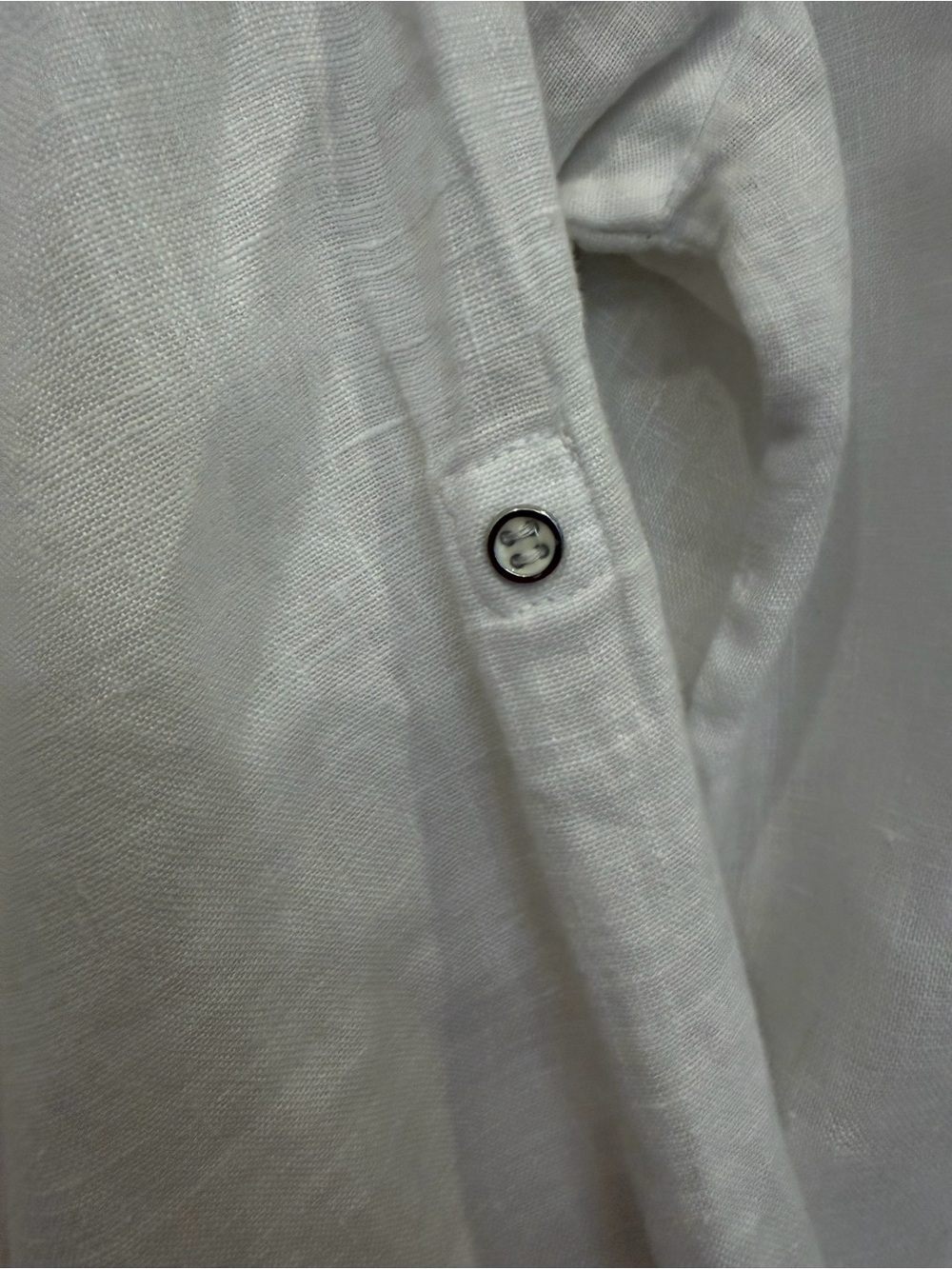 Zara Men's White Linen-Blend V-Neck Button Shirt - Picture 4 of 4